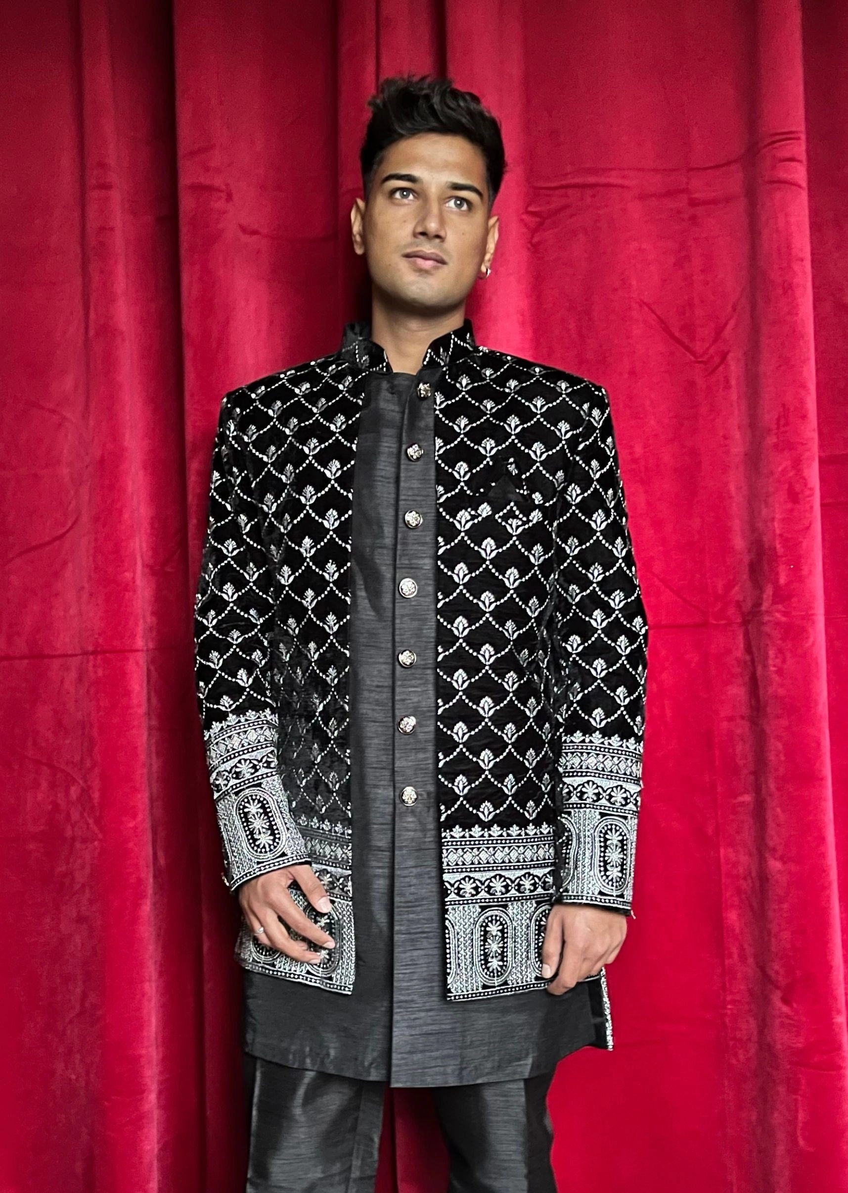 Jodhpuri Sherwani with thread work